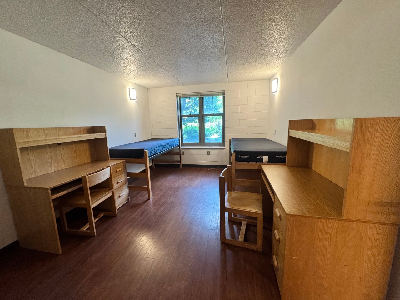2 Bedroom - Bedroom 